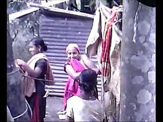 Desi gang be worthwhile for Nubile Ladies Flushing Outdoor